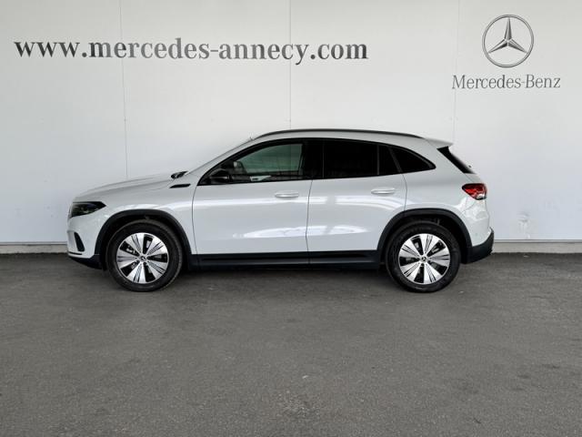 Mercedes Benz Eqa image 7