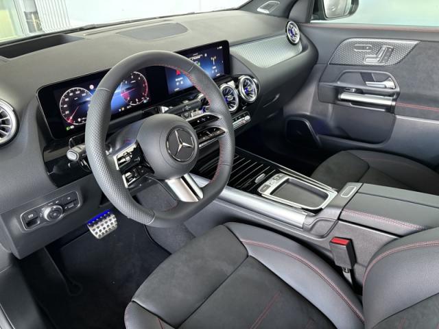 Mercedes Benz Gla image 7