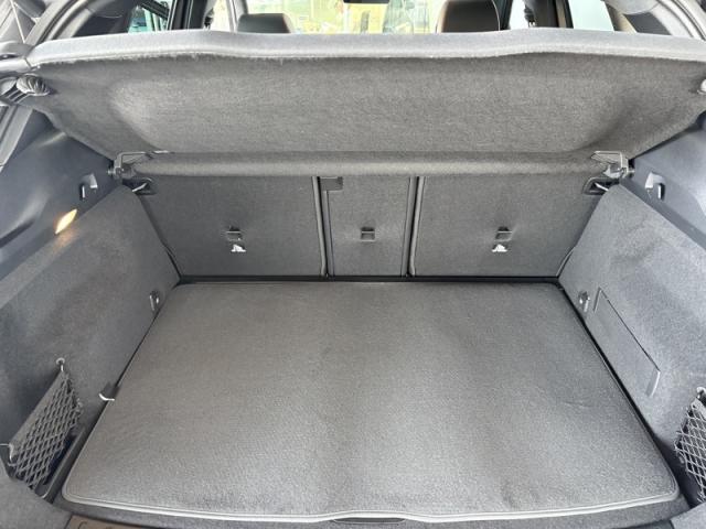 Mercedes Benz Gla image 5
