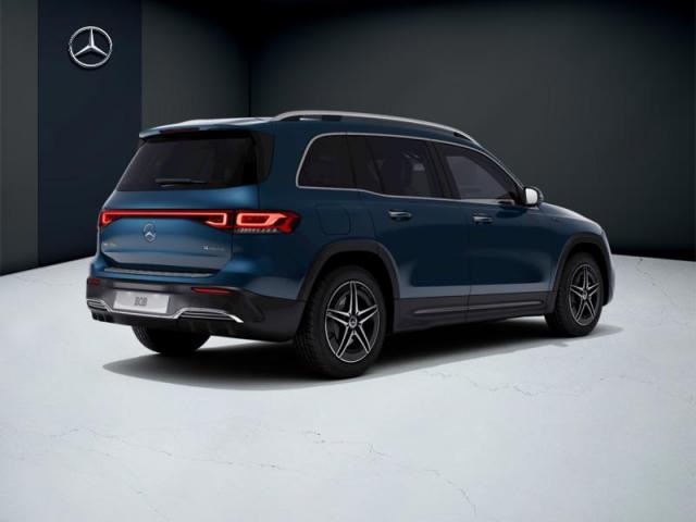 Mercedes Benz Eqb image 2