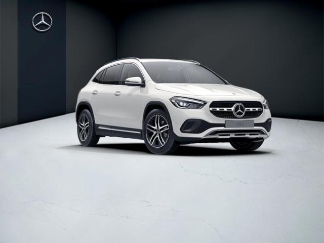 Mercedes Benz Gla image 5