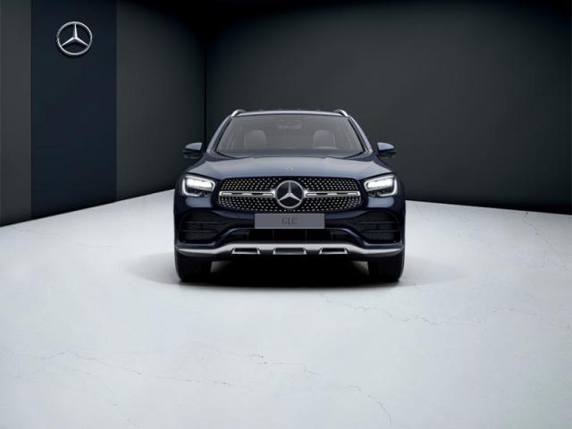 Mercedes Benz Glc image 4