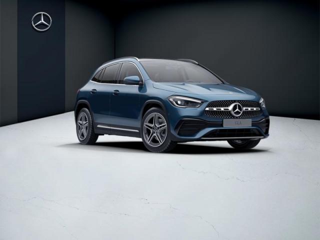 Mercedes Benz Gla image 8