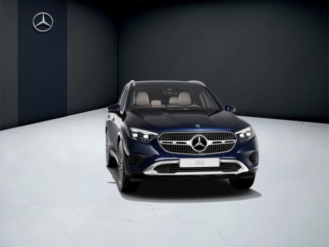 Mercedes Benz Glc image 2