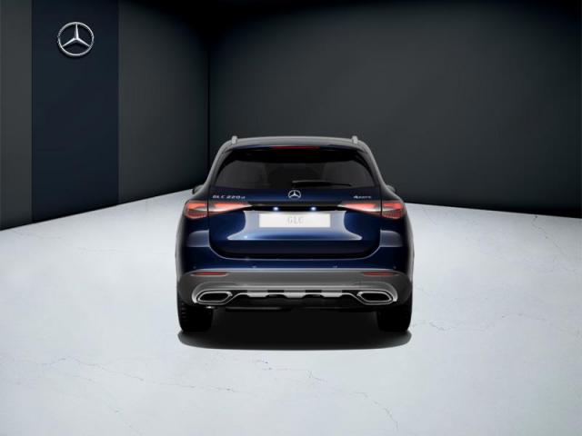 Mercedes Benz Glc image 3