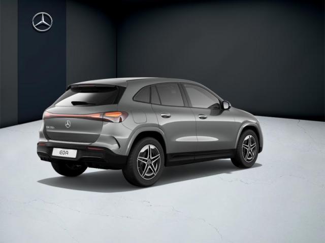 Mercedes Benz Eqa image 6