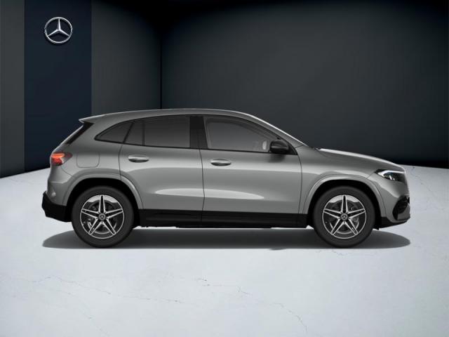 Mercedes Benz Eqa image 7