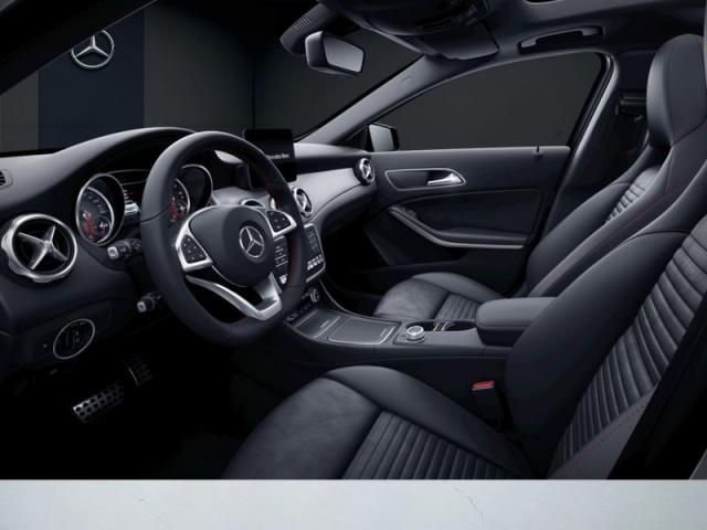 Mercedes Benz Gla image 9