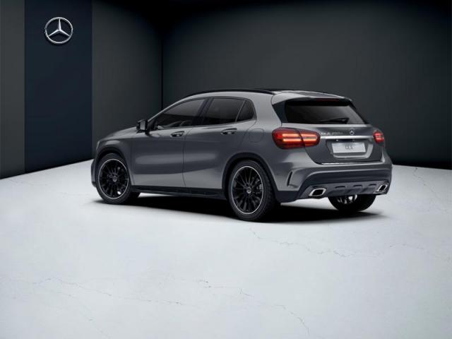 Mercedes Benz Gla image 6