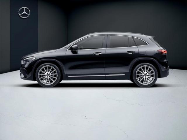 Mercedes Benz Gla image 6