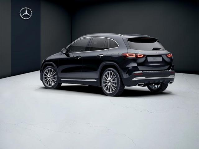 Mercedes Benz Gla image 5