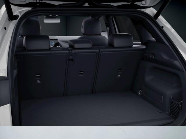 Mercedes Benz Gla image 4