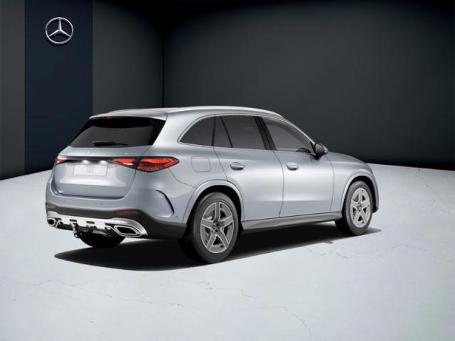 Mercedes Benz Glc image 7