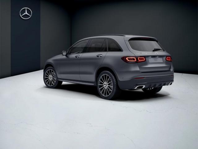 Mercedes Benz Glc image 8