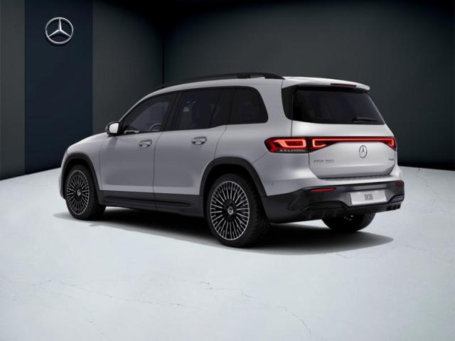 Mercedes Benz Eqb image 8