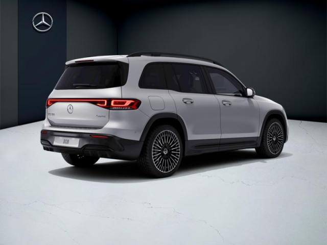 Mercedes Benz Eqb image 5