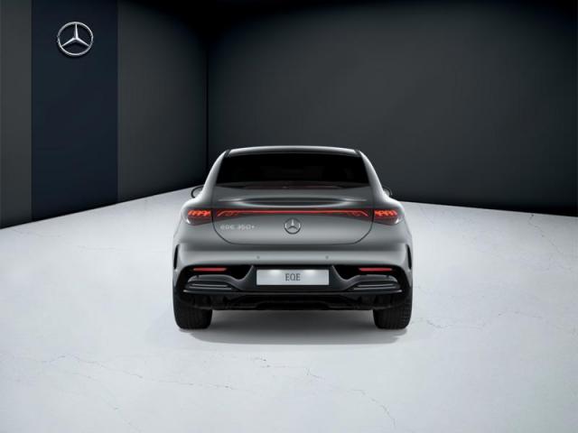 Mercedes Benz Eqe image 5