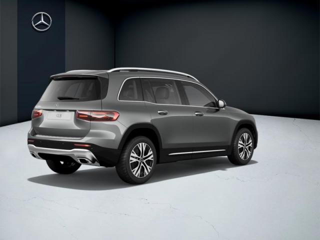 Mercedes Benz Glb image 5