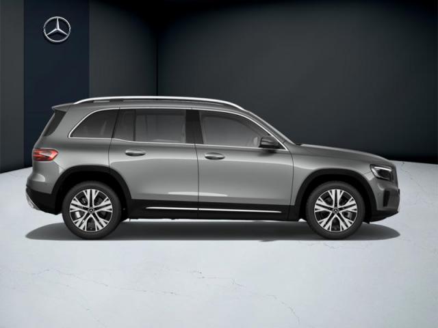 Mercedes Benz Glb image 8