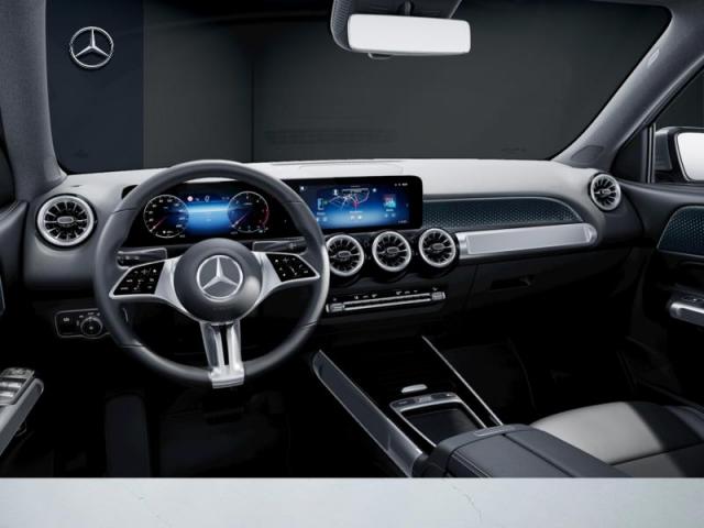Mercedes Benz Glb image 1