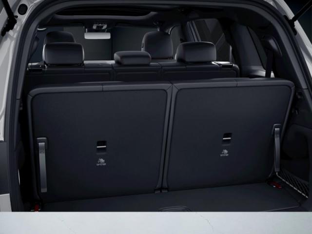 Mercedes Benz Glb image 3