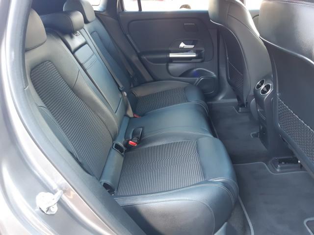 Mercedes Benz Eqa image 7