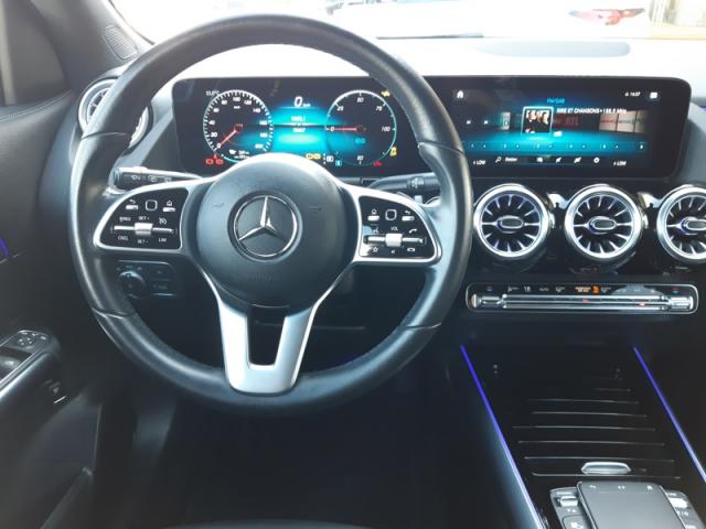 Mercedes Benz Eqa image 3