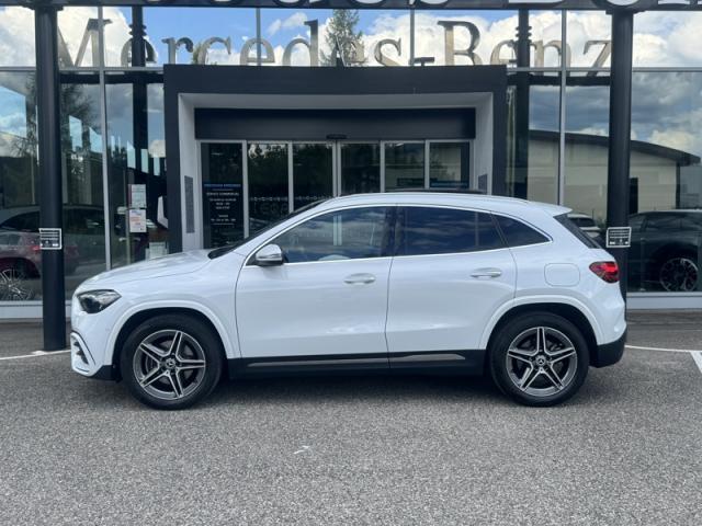 Mercedes Benz Gla image 8