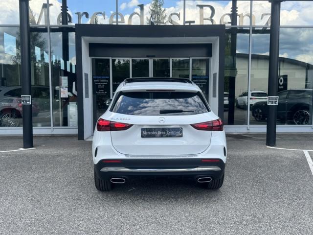 Mercedes Benz Gla image 3