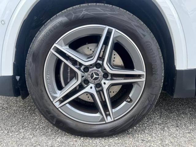 Mercedes Benz Gla image 1