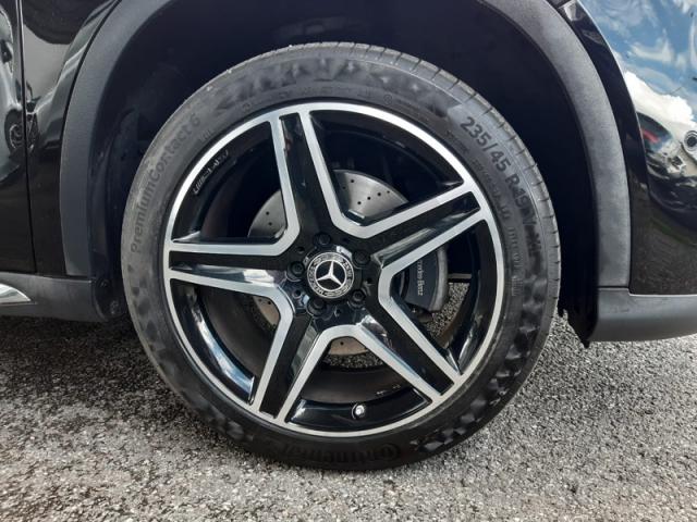 Mercedes Benz Gla image 6