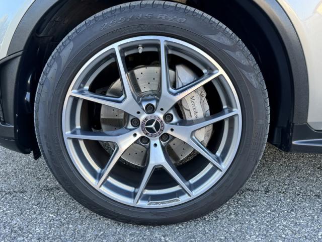 Mercedes Benz Glc image 6