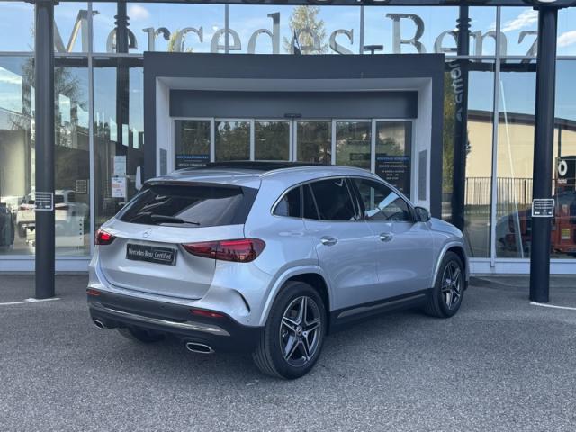 Mercedes Benz Gla image 2