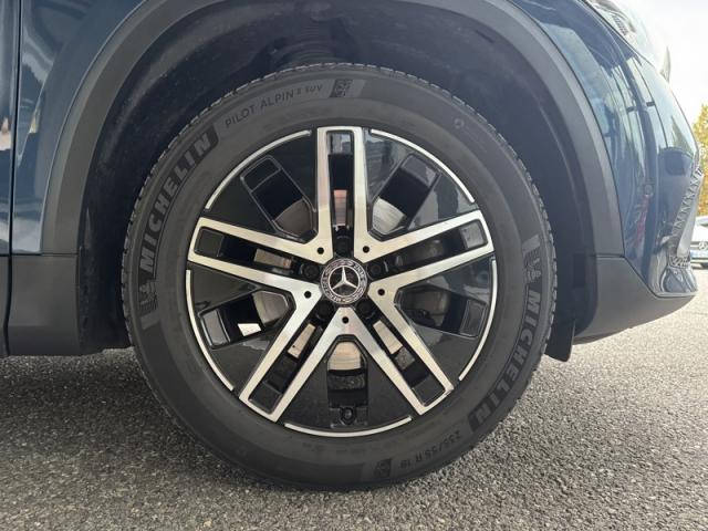Mercedes Benz Gla image 5