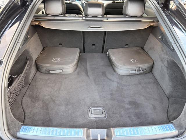 Mercedes Benz Glc image 9