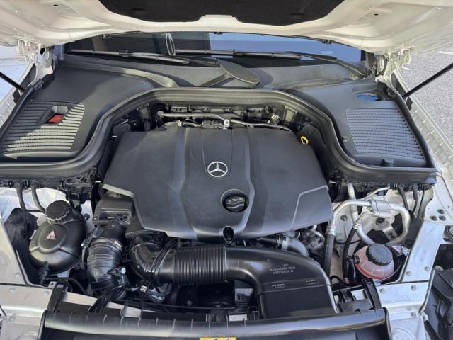 Mercedes Benz Glc image 4