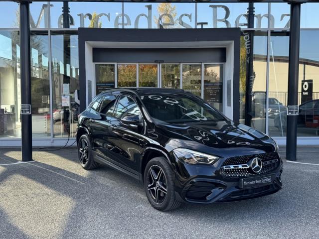 Mercedes Benz Gla image 8