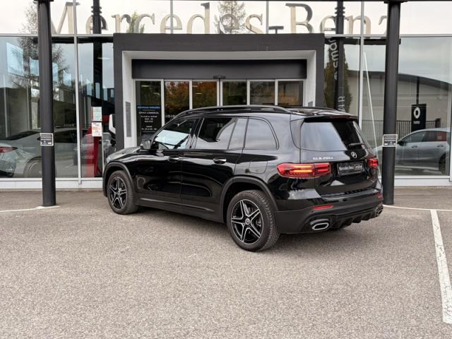 Mercedes Benz Glb image 3