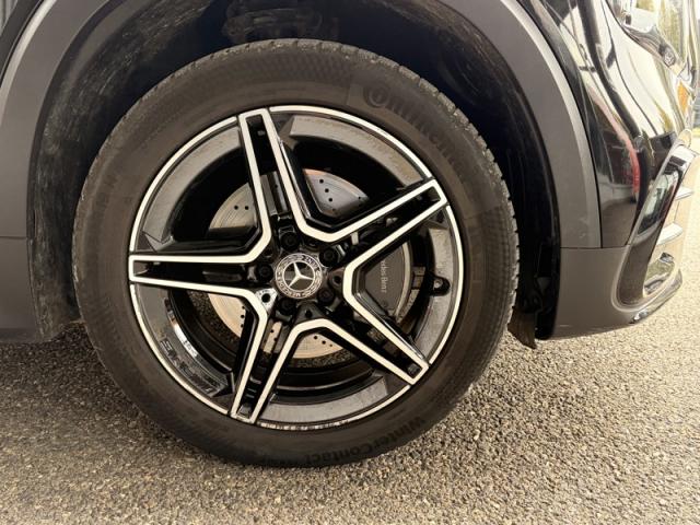 Mercedes Benz Glb image 9