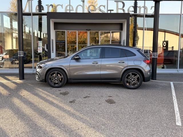 Mercedes Benz Gla image 2
