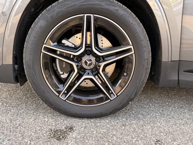 Mercedes Benz Gla image 9