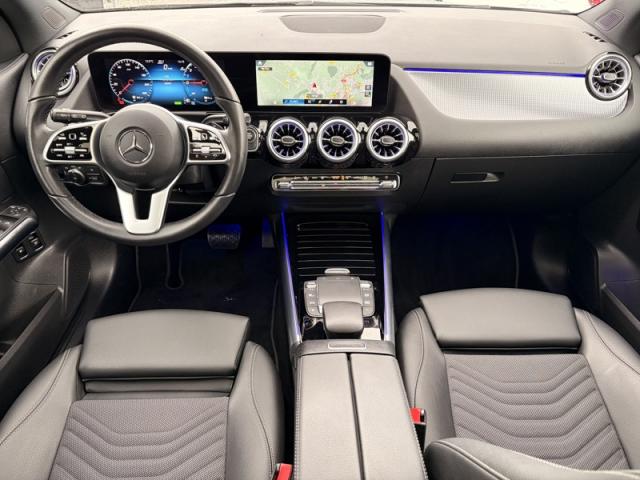 Mercedes Benz Gla image 9