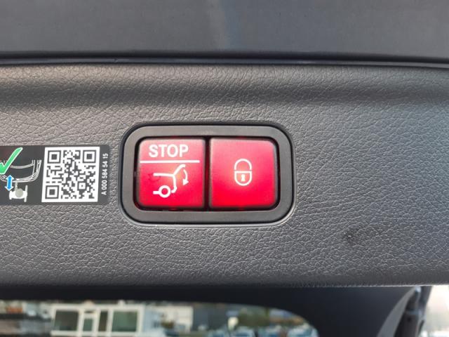 Mercedes Benz Eqe image 7