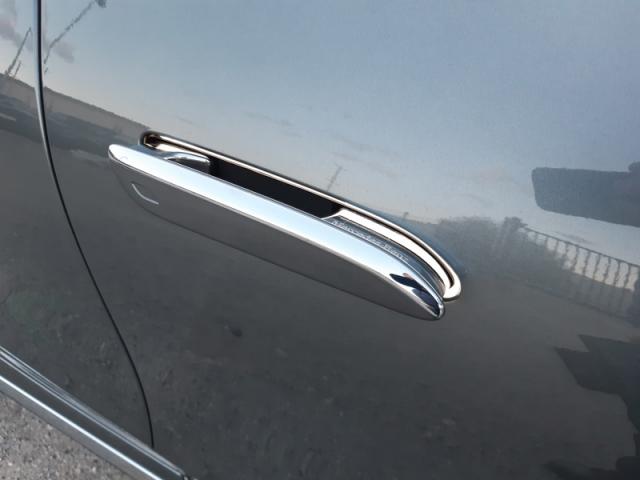 Mercedes Benz Eqe image 9