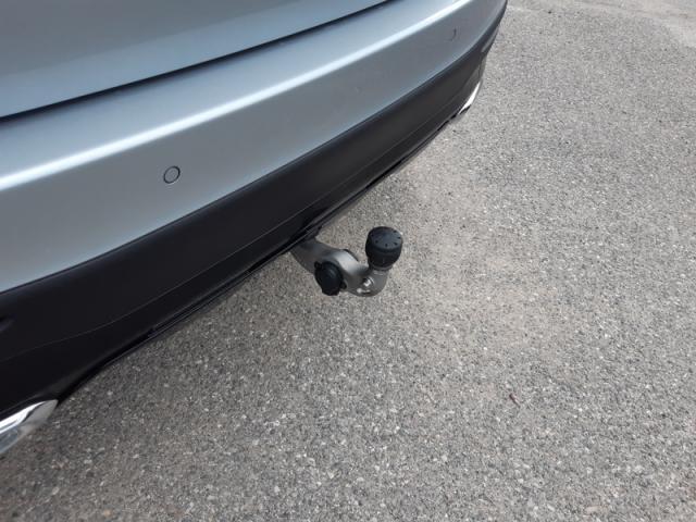 Mercedes Benz Glc image 4