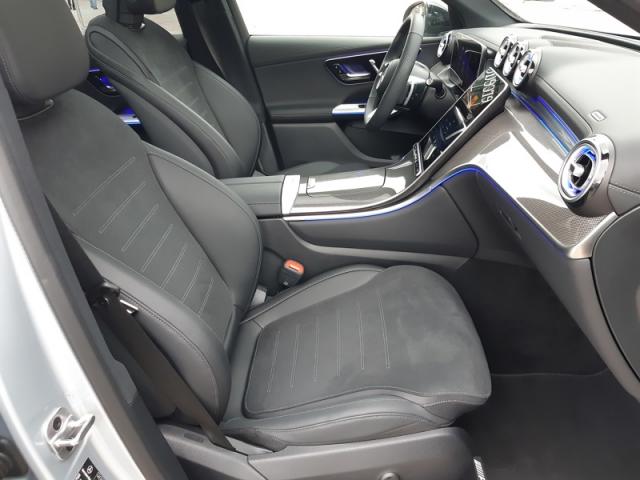 Mercedes Benz Glc image 8