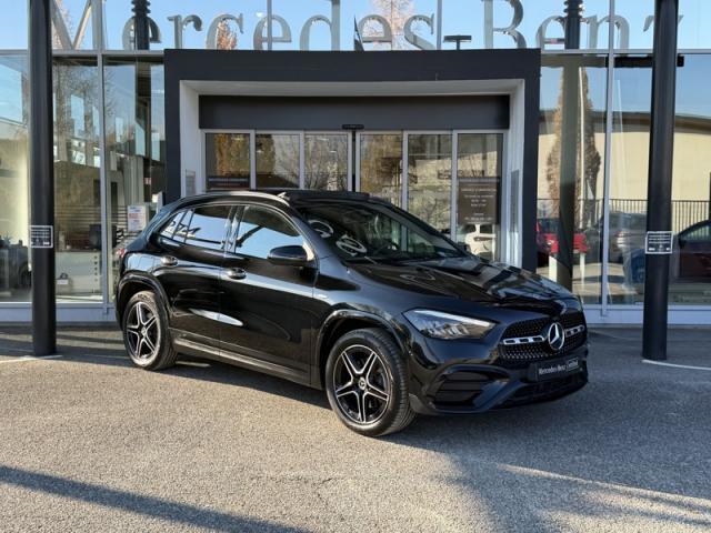 Mercedes Benz Gla image 1