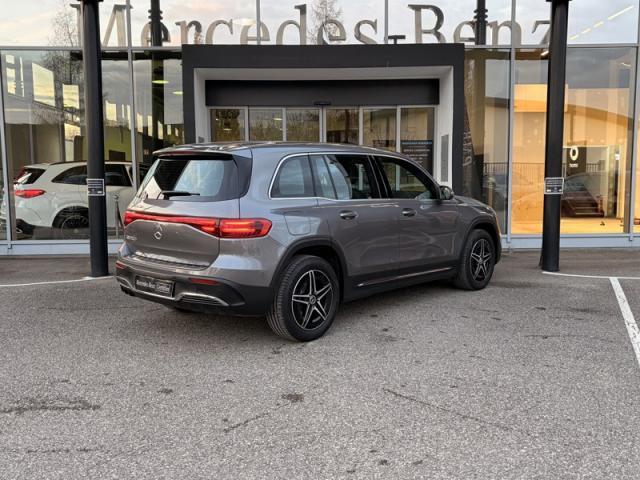 Mercedes Benz Eqb image 3