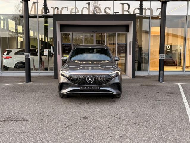 Mercedes Benz Eqb image 9