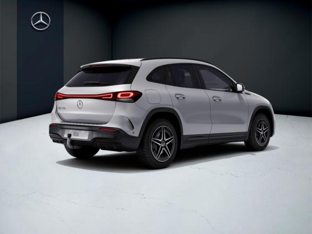 Mercedes Benz Eqa image 5